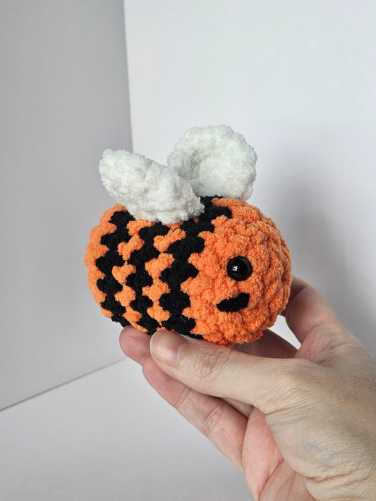 Octavia the Mini Bee